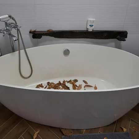 Bed & Breakfast @gatetothewild Coreglia Ligure